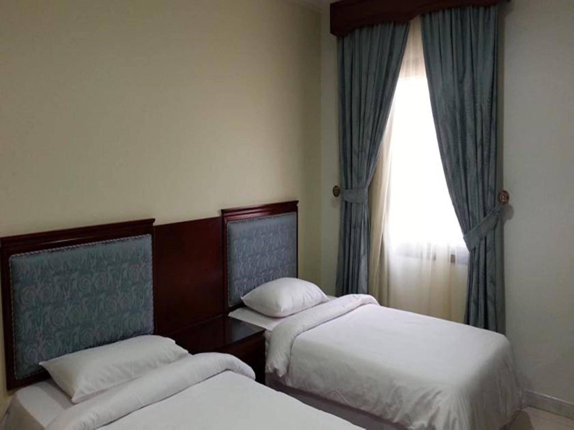 Refaaf Al Azizia Hotel Mecca Ngoại thất bức ảnh