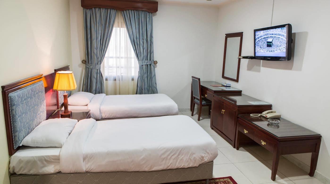 Refaaf Al Azizia Hotel Mecca Ngoại thất bức ảnh